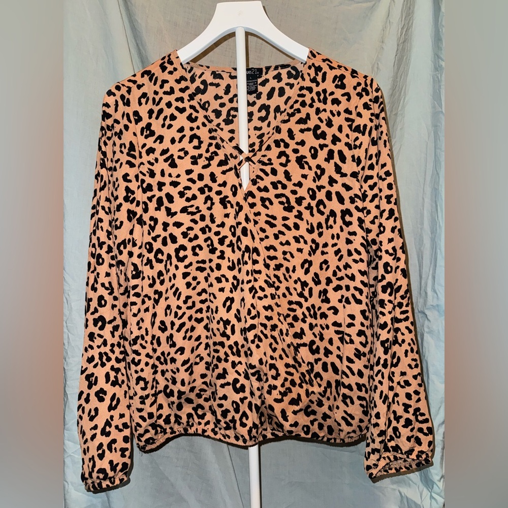 Rue21 Peachy-Brown and Black Leopard Print Long Sleeve Top